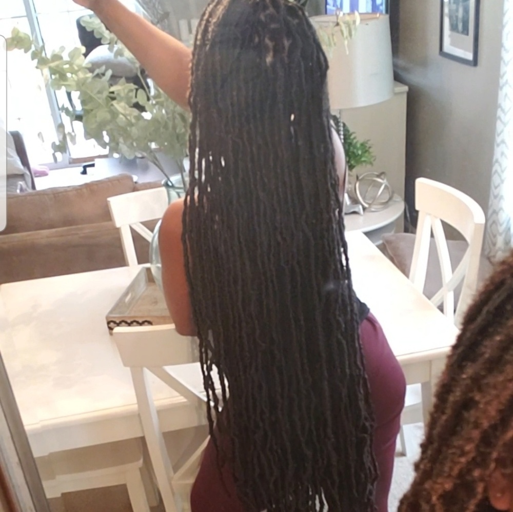 Individual Crotchet locs - Picture 2 of 8